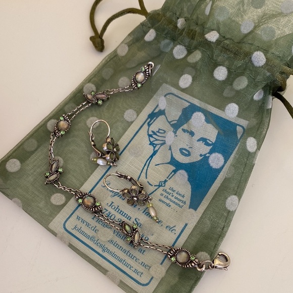 Handmade Silver Bracelet & Earrings Green & Opalescent oval round Gemstones Set - Picture 5 of 13